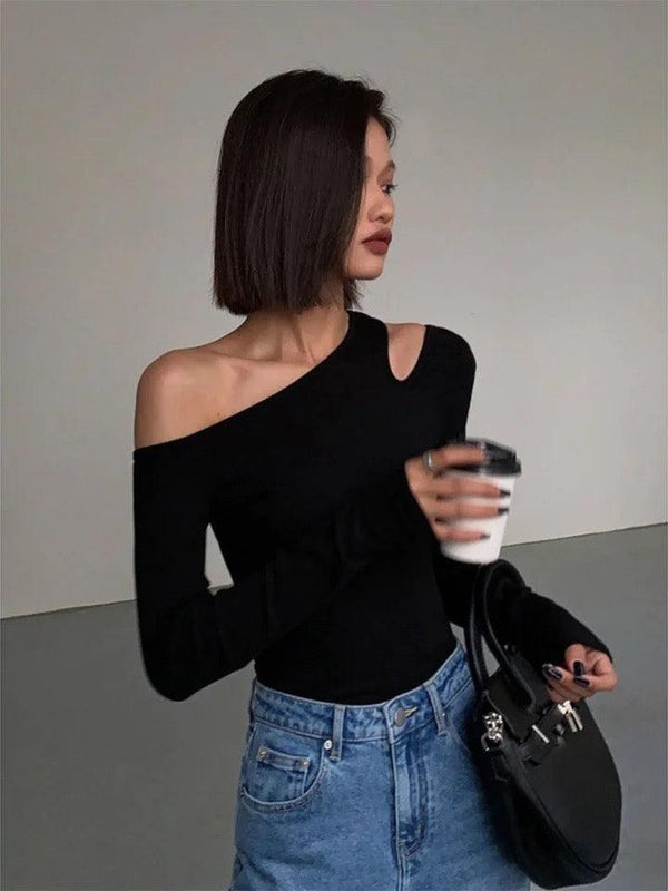 Deme Statement Blouse in black - Alamode By Akanksha