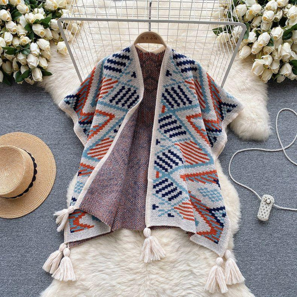 Violetta Vintage warm knitted Capes - Alamode By Akanksha
