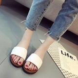 Reina Slipon Flats