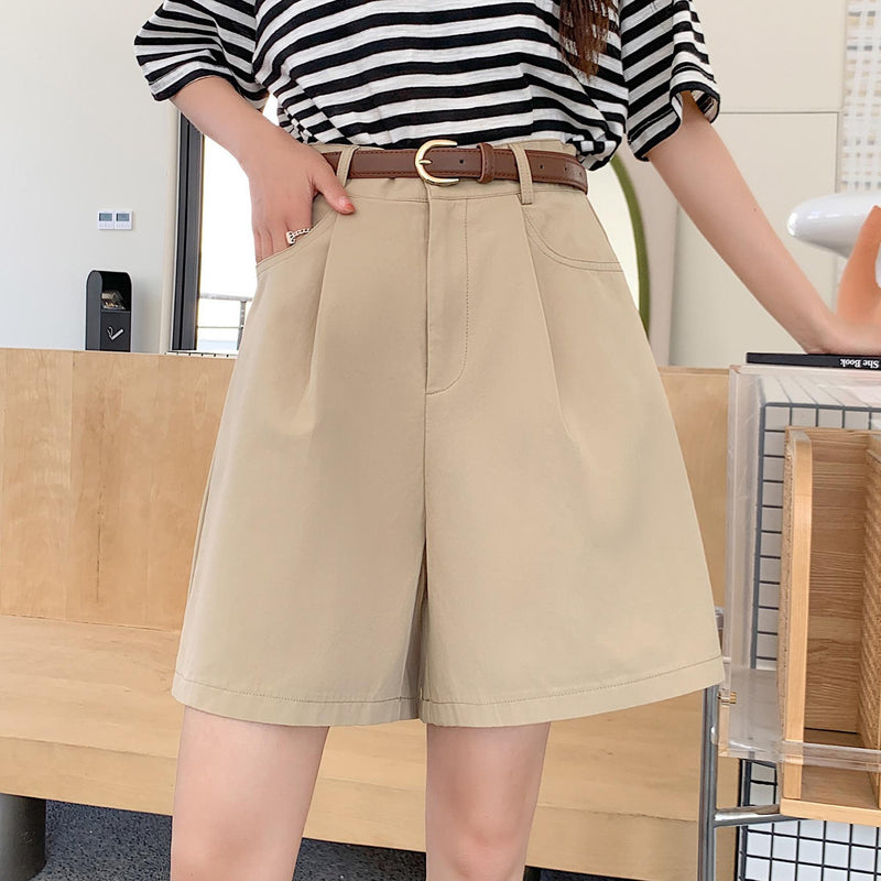 Sutton Statement Shorts With Belt In Khaki