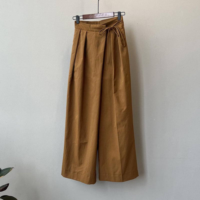Delia Luxe Formal Pants In Brown