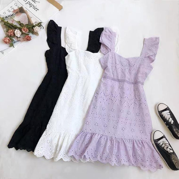 Eyelet dress shop