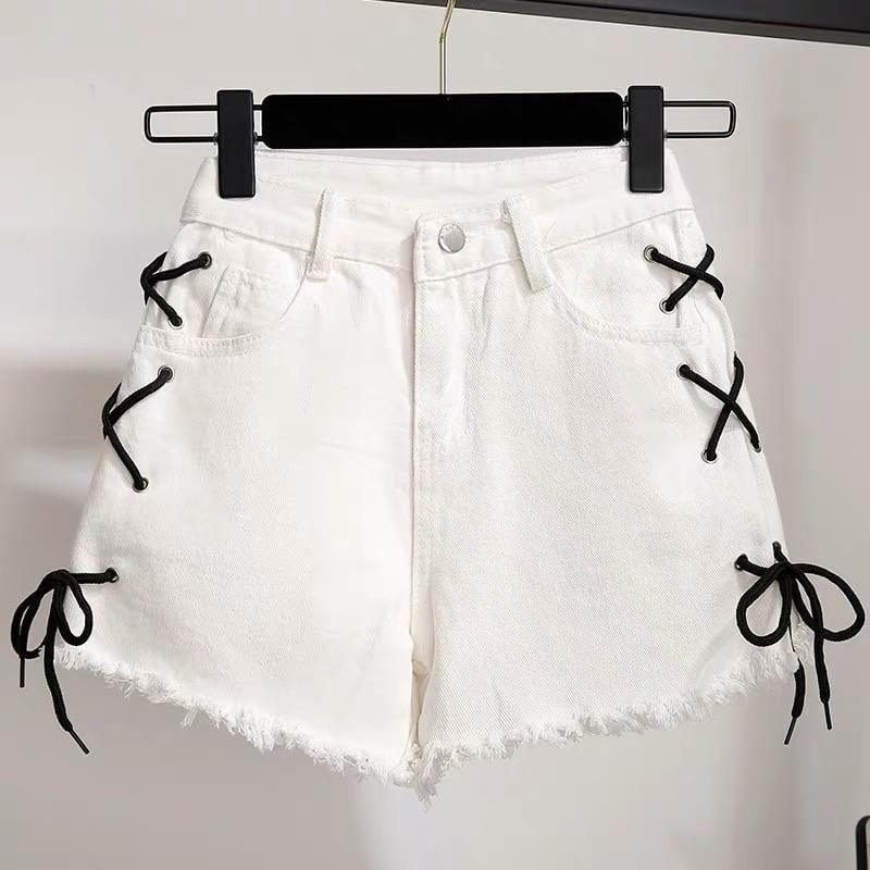 Trexa Set of Top and Laced Shorts - Alamode By Akanksha
